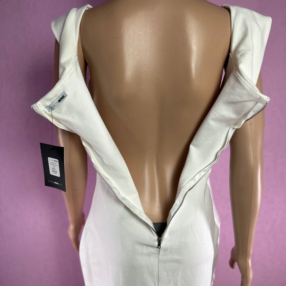 NWT Fashion Nova Elegant Off-Shoulder White Dress size L - Picture 6 of 11
